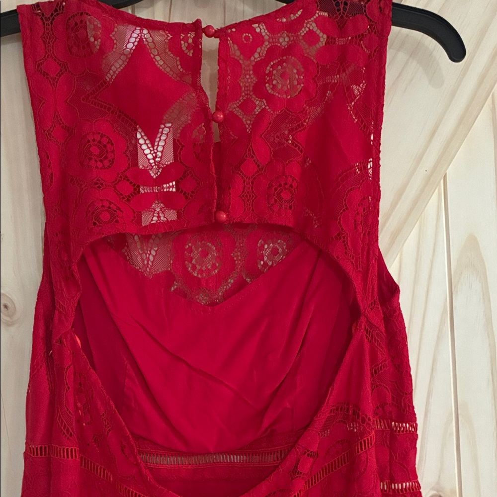 Francesca’s Miami NWT Elegant Red Lace Maxi Dress - Picture 6 of 12